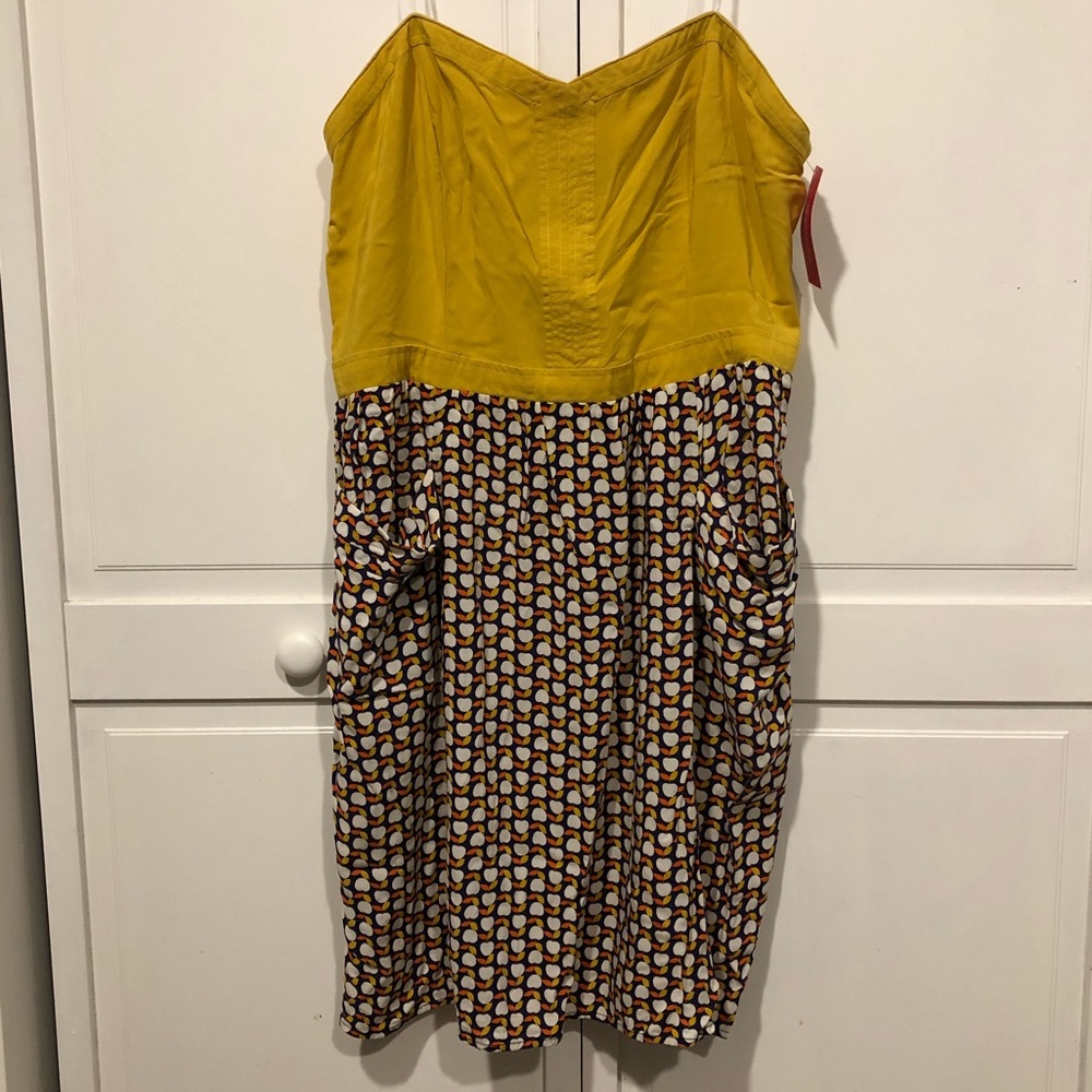 Polka Dotted Dress w/ Pockets - XXL - NWT